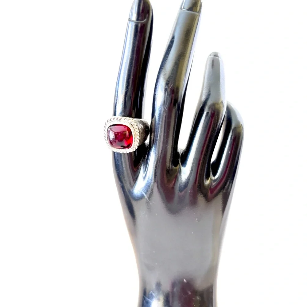 Brighton Color Clique hammered  Ring  RED Caboch Size 9. - Picture 3 of 7